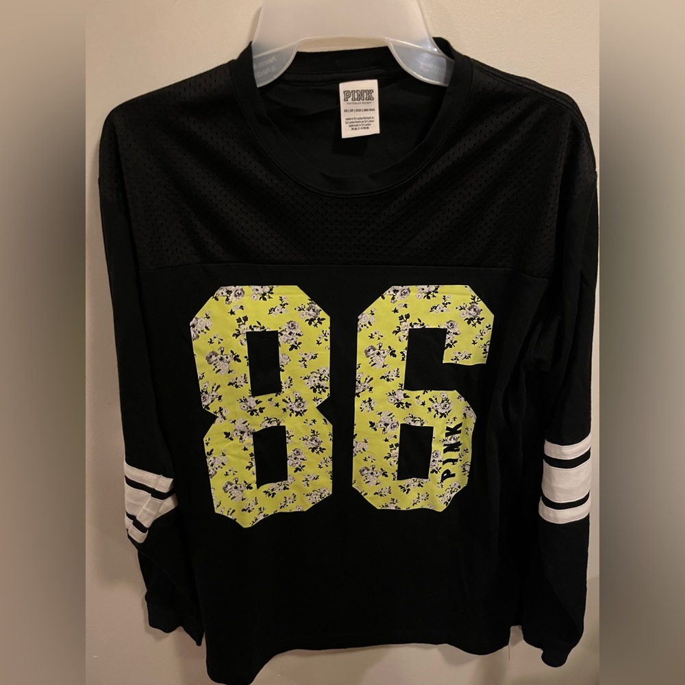 Victoria Secret XS Tee Sweatshirt Varsity long sleeve